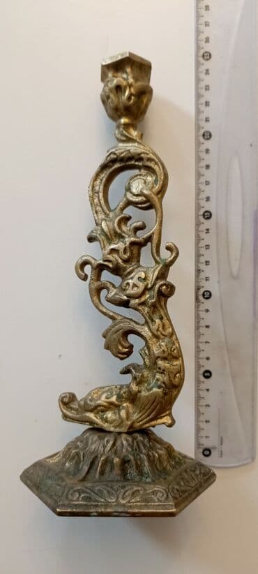 Pastel dəstləri: Bürünc şamdan – dekorativ, fiqurlu gövdəli,qədim - Material: tökmə — 6