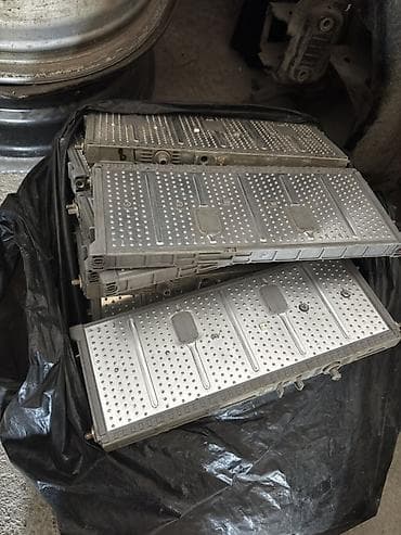 2107 sekilleri: Toyota Prius üçün nikel-metal hidrid (NiMH) batareya modulları - — 3