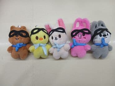 xarı bülbül icon: SKZOO (mini) Pilot Bbok Ari yumuşaq oyuncaq. Bir ədəd 6 AZN. Hamısı — 2