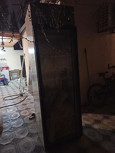 mini soyuduçu: Ticarət tipli şüşə qapılı vitrin soyuducu (tək qapılı) Təkcə Qaz — 2