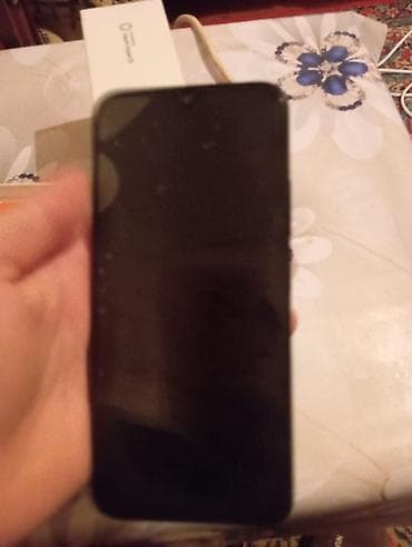 ucuz iphone 8: Xiaomi 15, 128 GB, rəng - Qara, 
 Barmaq izi — 6