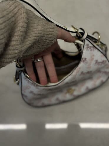 итальянское золото в баку: Çiyin çantası, Məşqçi — 2