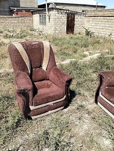 Klassik dəst: 1 ədəd ikinəfərlik divan + 2 ədəd kreslo - Üslub — 4