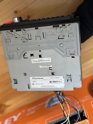 pioneer dvh 735 av: Maqnitol, Pioneer, AUX — 2