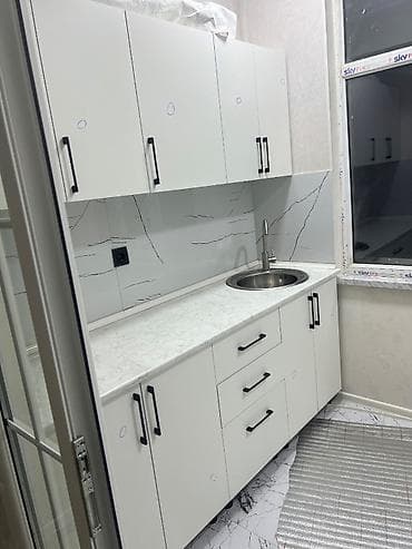 quxna mebil: Mətbəx mebeli və məişət texnikası dəsti - Üslub: ağ rəngdə, minimal — 2