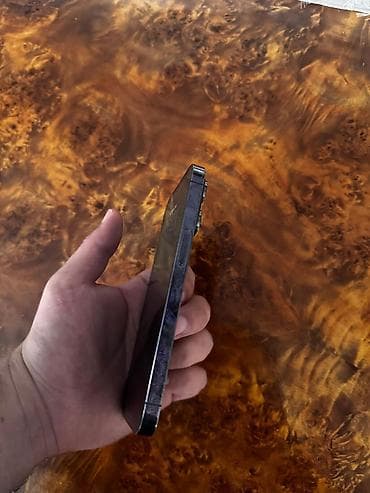iphone 14 sadə: IPhone 14 Pro, 128 GB, Deep Purple, Face ID — 4