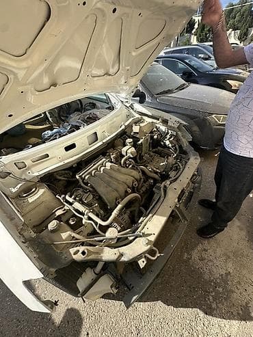 nissan azerbaycan: İli2012 135000 probek maşina qabax fara patpres birde patalokun — 5