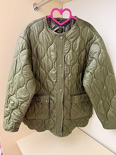 usta geyimi: Qadınlar üçün quilted kürkcə/palto – zeytun-yaşıl rəngdə - Model — 1