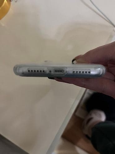 iphon 10: IPhone Xr, 64 GB, Ağ, Face ID — 4