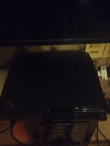 Satilix PlayStation 3 1 dene pult 32 oyun 150anat elaqe 051-461-84-76