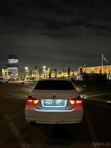 diffuser satisi: BMW 3 Series E90 sedan – ağ rəng, 4 qapı. Mühərrik və ötürmə: - — 3