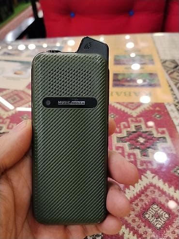 soliton.az mobil telefonlar: Satılır: SQ7600s düyməli mobil telefon Xüsusiyyətlər: - Rəng — 1