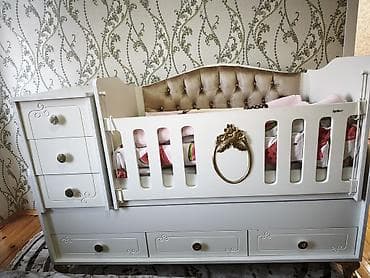 Oğlan və qız üçün, Dördbucaq, Beşik, Dəstsiz, Matrassız, Yellənmə mexanizm ilə