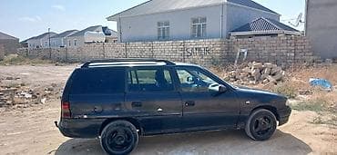 astra 1993: Opel Astra: 1.6 l | 1996 il 300000 km Universal — 4