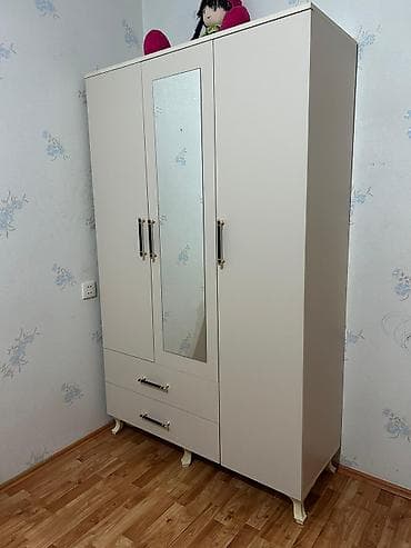 vitrin polka type 1: 3 qapılı, Güzgülü, Bej, Digər material, Açılan, Düz dolab — 1
