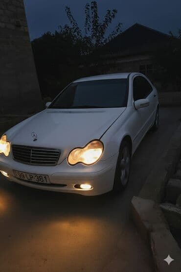 mersedes gl: Mercedes-Benz C-Class: 2 l | 2000 il Sedan — 8