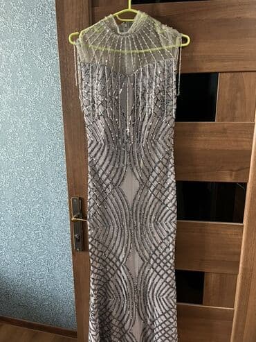 meqa maks: Ziyafət donu, Maksi, S — 2