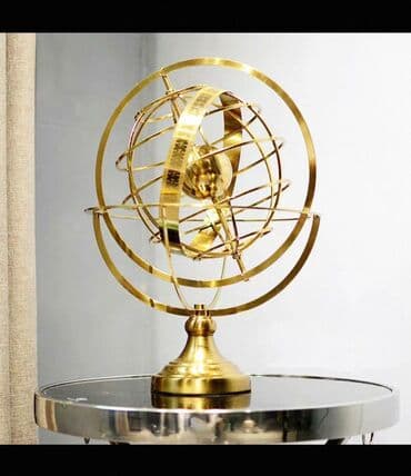 Fiqur, Metal, rəng - Qızılı