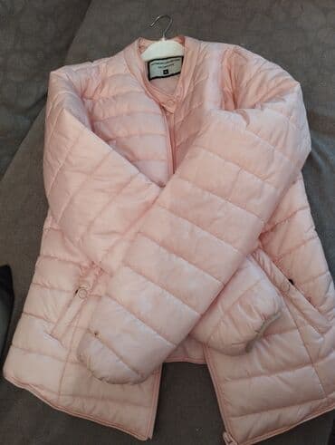 böyük bədən kurtka: Gödəkcə ela vəziyyətdədi.1-2 dəfə geyinilib — 2