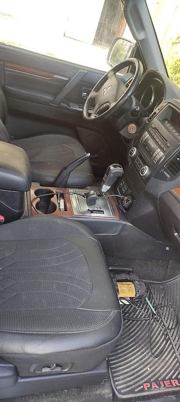 smart car: Mitsubishi Pajero: 3.8 l | 2008 il 220000 km Ofrouder/SUV — 5