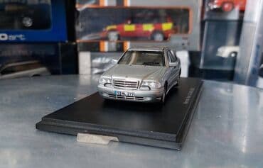 vita start: Коллекционная модель Mercedes-Benz C43 AMG W202 silver 2000 Special — 14