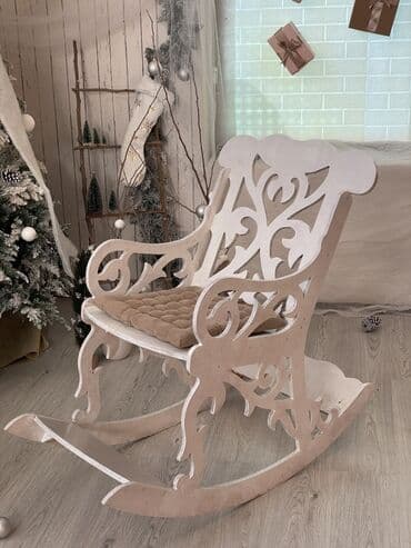 Kreslo-kaçalka, Parça