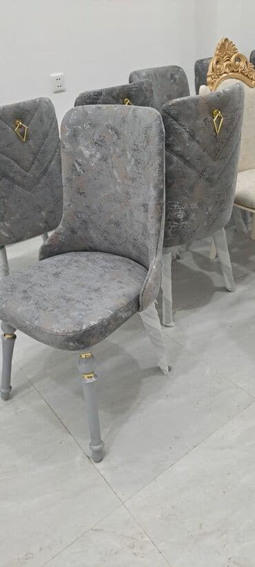 аренда помещений под бар: Для гостиной, Новый, Нескладной, Стул — 3