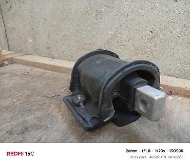 mator bmw: Avtomobil mühərrik dayağı (mühərrik yastığı)w202 karopka yastıq 1995 — 1