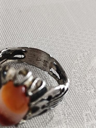 Üzük, Gümüş, Əqiq