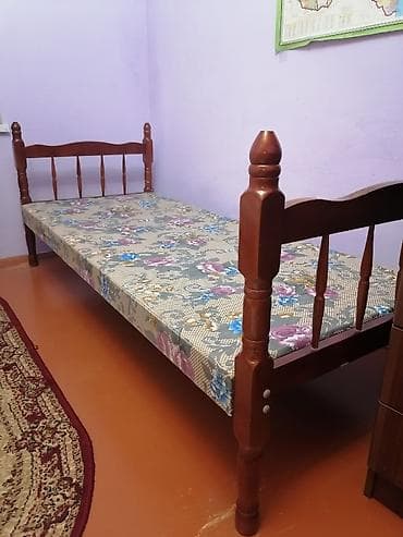 tek krafat: Taxta tək nəfərlik çarpayı - Material: möhkəm ağac karkas, klassik — 1