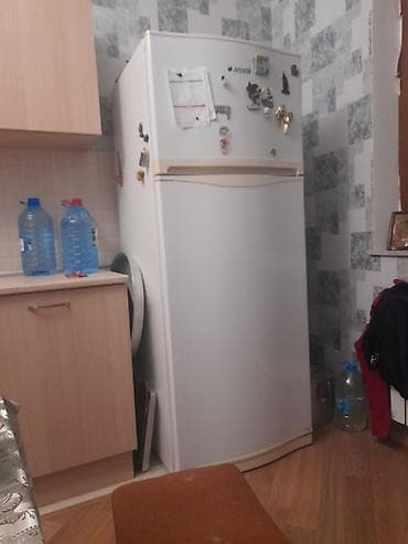 soyuducu sharp: İşlənmiş 2 qapılı Arcelik Soyuducu Satılır, rəng - Ağ, Dolab içi — 1