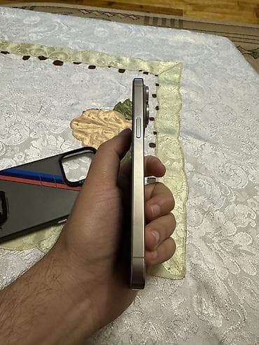 iphine 6s: IPhone 15 Pro Max, 256 GB, Desert Titanium, Simsiz şarj, Face ID — 5
