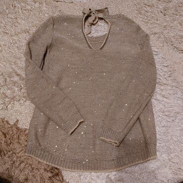 anqora qadın sviterləri: Sviter tezedi 30 manata alinib geyilmeyib. M, L olcu dartilandi. her — 3
