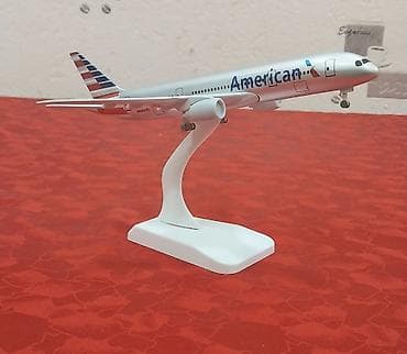 American Airlines təyyarə maketi – vitrin/masaüstü dekoru — 6