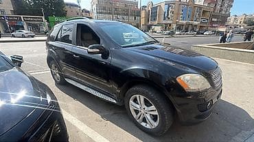 Su nəqliyyatı: Mercedes-Benz ML 350: 3.5 l | 2006 il Ofrouder/SUV — 5