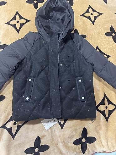 smart saat iphone: Godekce yenidir etiketi ustundedi hec geyinilmeyib. olcu M dir amma L — 1