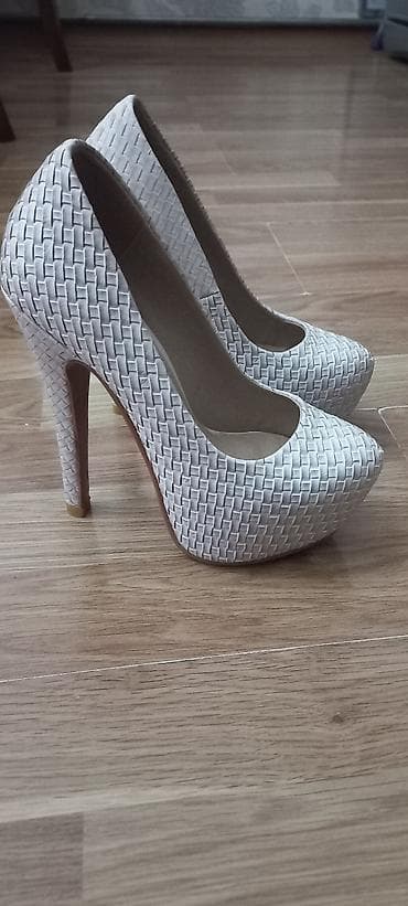 nuray qadin geyimleri instagram: Ölçü: 35.5, rəng - Ağ, Yeni — 3