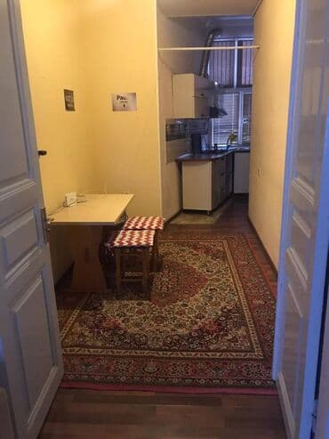 аренда дома на длительный срок: Nəsimi rayonu,28 may metrosu,28 Mollun yanında yerləşən3 mərtəbəli — 7