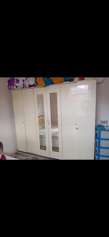 kunc divan metbex: 6 qapı, Güzgülü, Bej, Digər material, Açılan, Düz dolab — 1