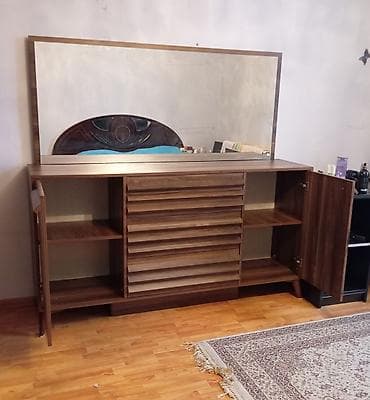 qüzqü: Güzgülü — 2