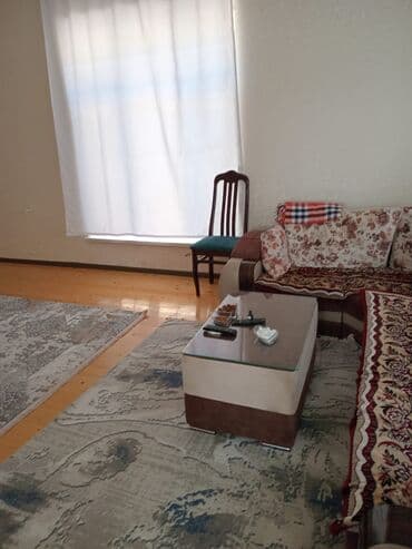 pirşağı: Pirşağida həyit evi satilir.mansardli yari remont.real aliciya endirim — 5