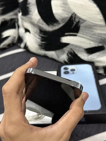 tablet mini 5: IPhone 13 Pro, 128 GB, Sierra Blue, Simsiz şarj — 4