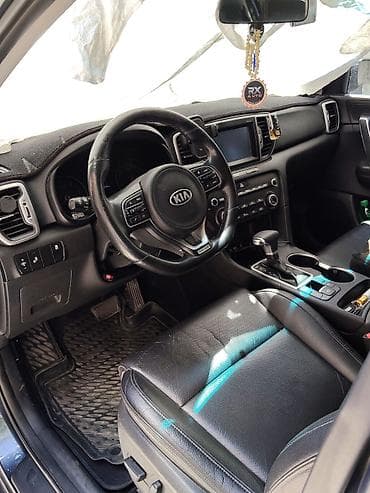 e39 m bufer: Kia Sportage: 2 l | 2017 il Ofrouder/SUV — 5