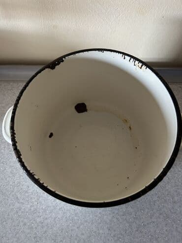 Ovçuluq və balıqçılıq: Dəmir və metal məhsullar satılır.Çeşidlər var.Sifariş var.Real — 8