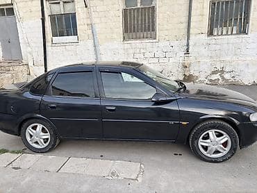 vw 1 9 sdi: Opel Vectra: 2 l | 1996 il 266000 km Sedan — 4