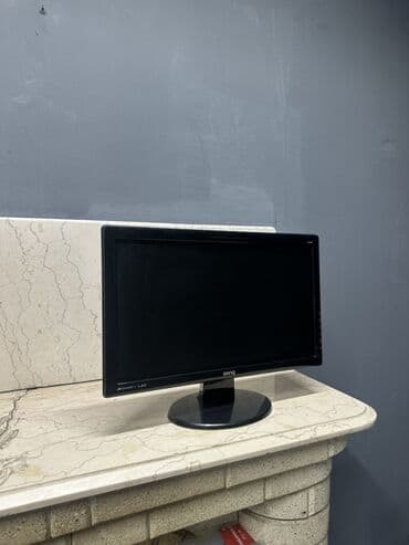 BenQ LCD monitor Monitor ideal veziyyetdedir Vga ile ishleyir butun