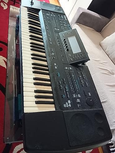 Klavişli alətlər: Sintezator, Roland, İşlənmiş, Ünvandan götürmə, Ödənişli çatdırılma — 2