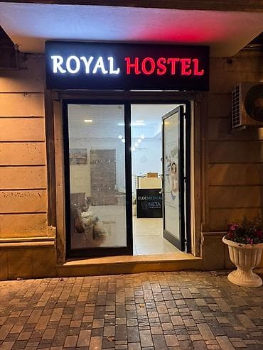 karaca azadliq: 40 ədəd kravat satılır. Əvvəlki Hosteldə olub. Hamısı yaxşı — 5