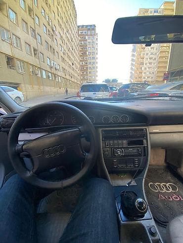 gaz 31 10: Audi A6: 2.5 l | 1995 il Sedan — 8
