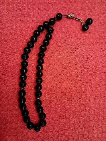 Məhsul: Təsbeh (33-lük) Material: daş - Rəng: dərin qara, yüksək